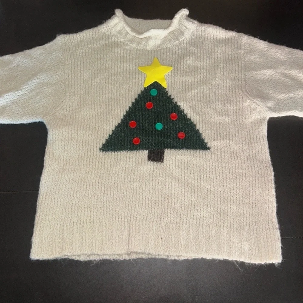 GAP Kids White Sweater with Christmas Tree Design
